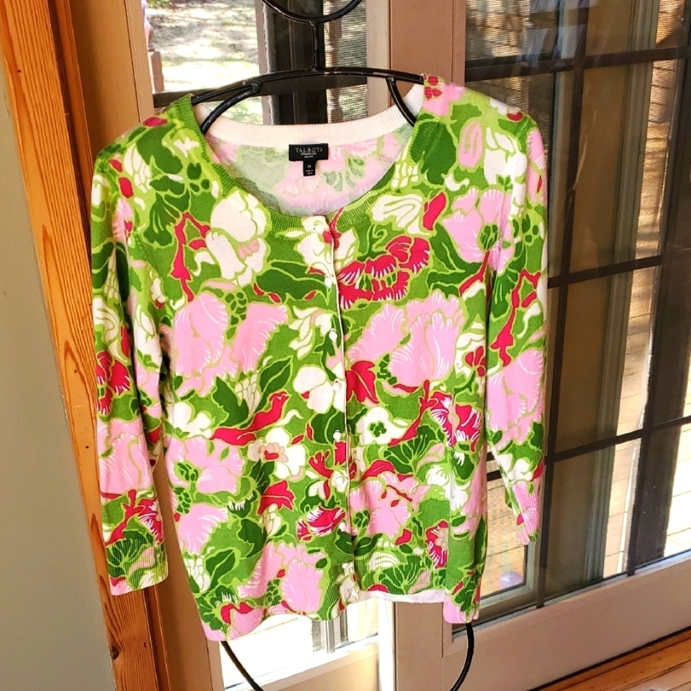 Talbots Floral Green and Pink Floral Long Slv Unique Buttons Sz MP Cardigan